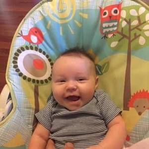 Meet your Posher, Dakota